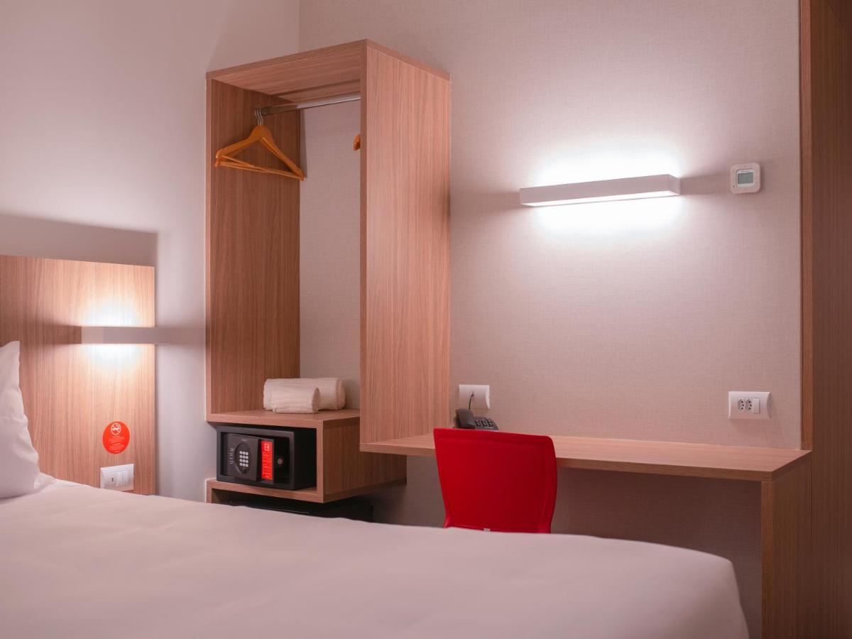 Hotel Moov Porto Alegre Exteriör bild