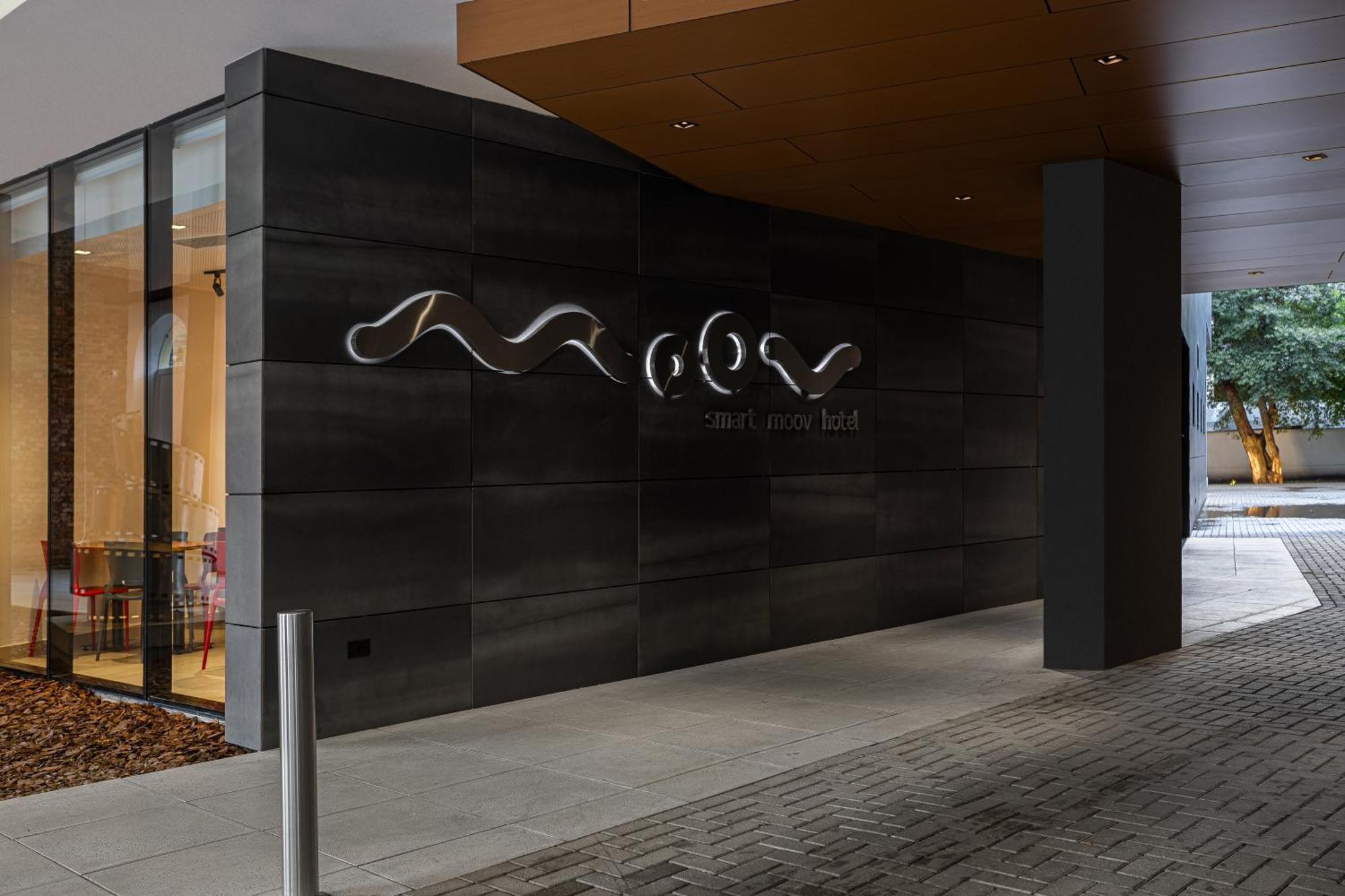 Hotel Moov Porto Alegre Exteriör bild